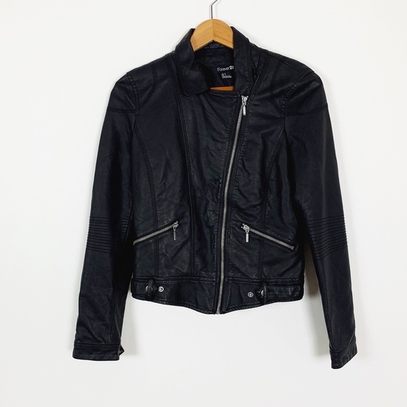Forever 21 Jackets & Blazers - Forever 21 Faux Leather Jacket